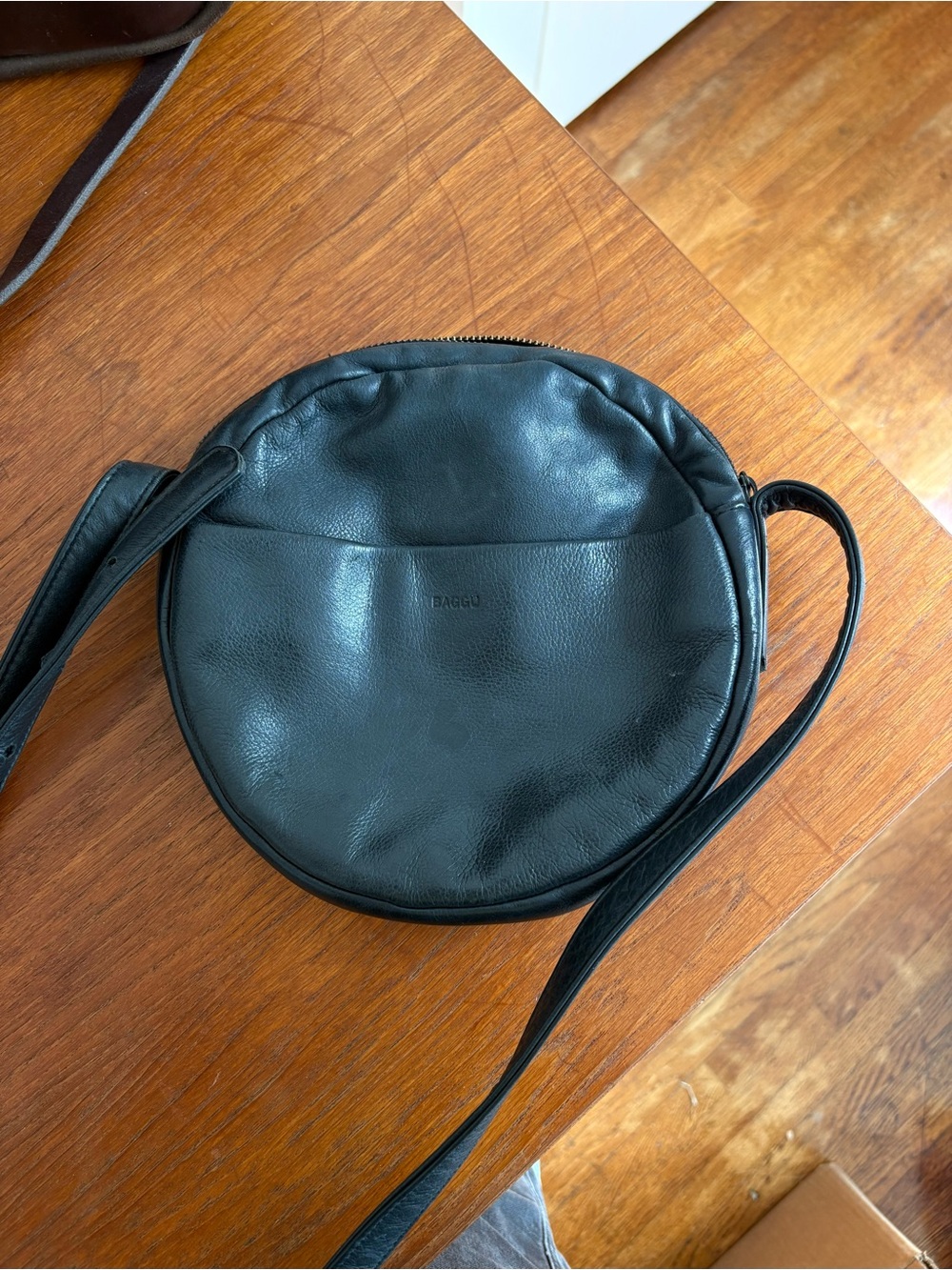 Baggu Circle Crossbody Bag